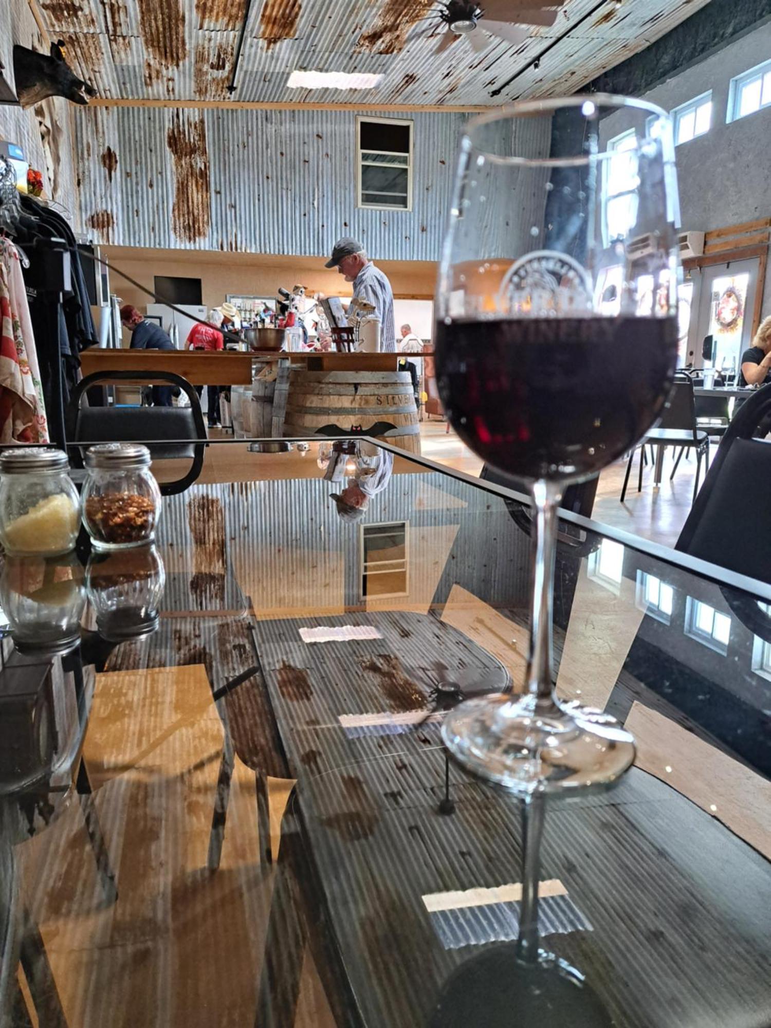 The Container Retreat @ 290 Wine Trail #9 Get Away Today! Hye Екстер'єр фото